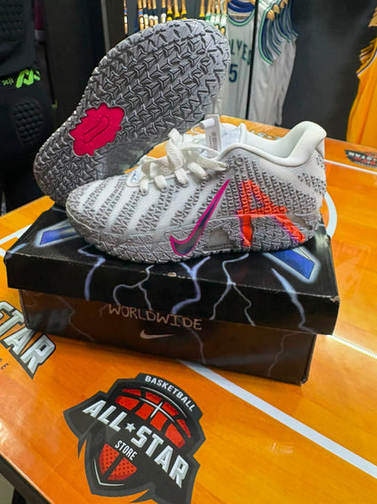 Nike JA 3- LIGHT SHOW