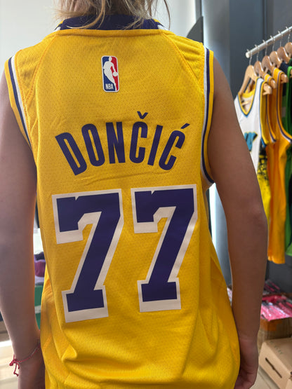 Los Angeles Lakers Icon Edition Amarilla #77 - VERSION KIDS