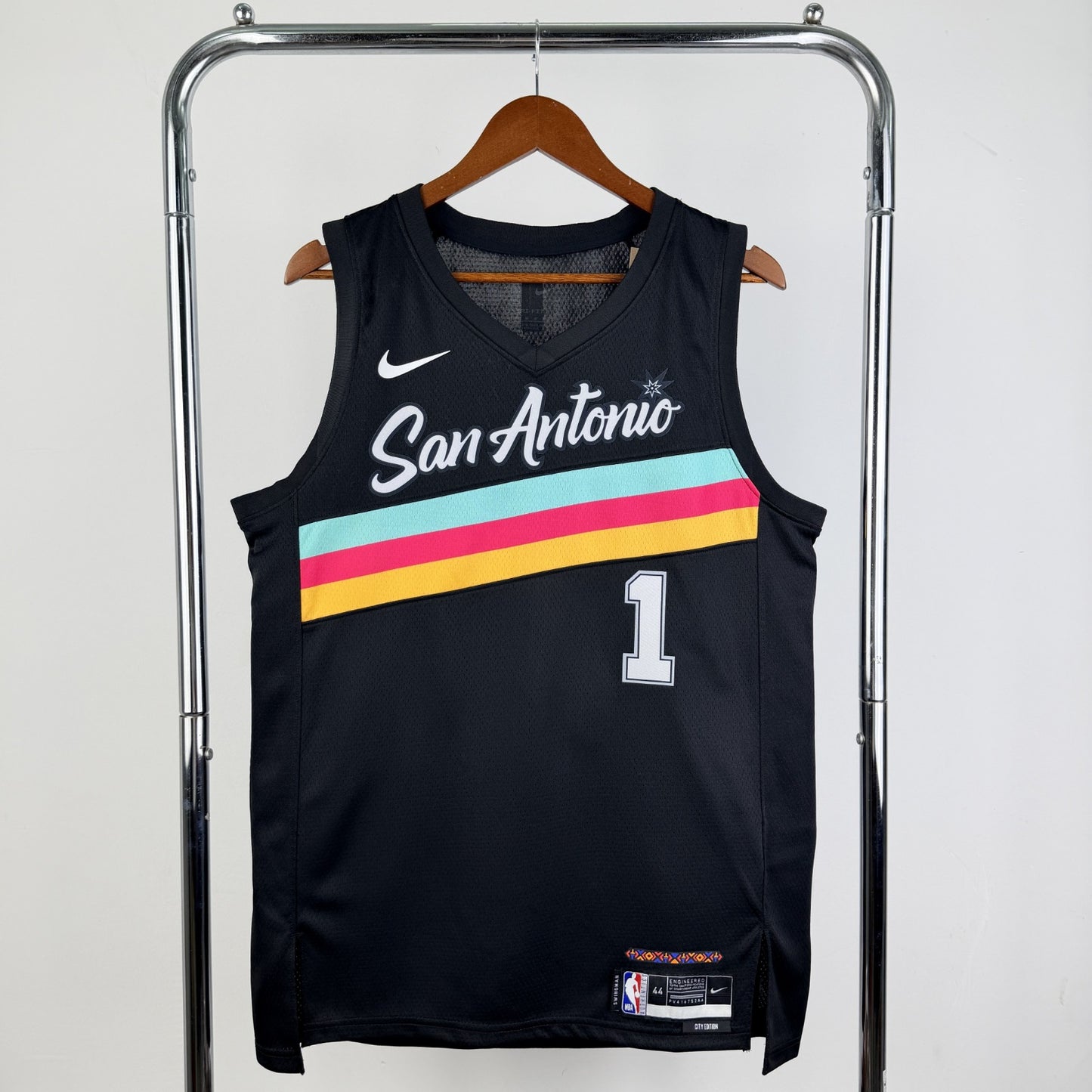 Camiseta San Antonio Spurs #1 – Victor Wembanyama City Edition | Adulto