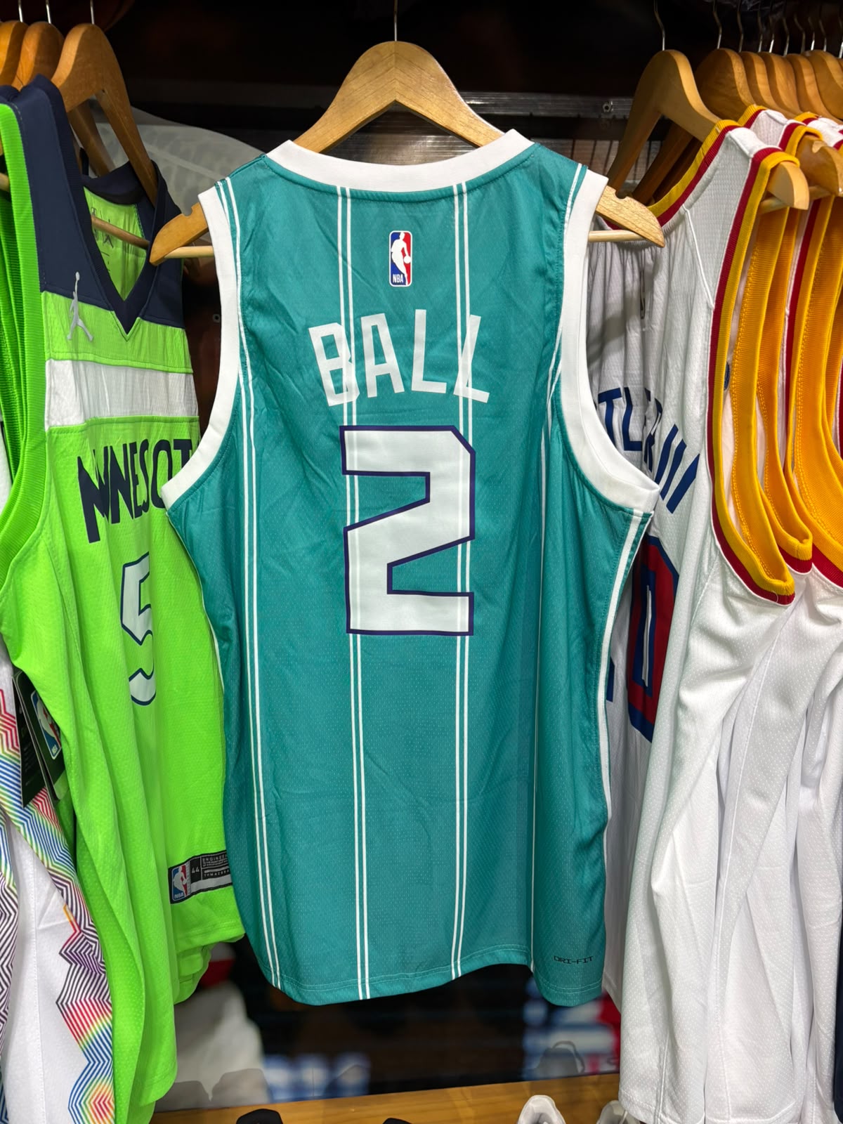 Camiseta Charlotte Hornets #2 – LaMelo Ball | Adulto