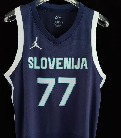 Camiseta Selección de Eslovenia Luka Dončić N.º 77 – Edición Azul