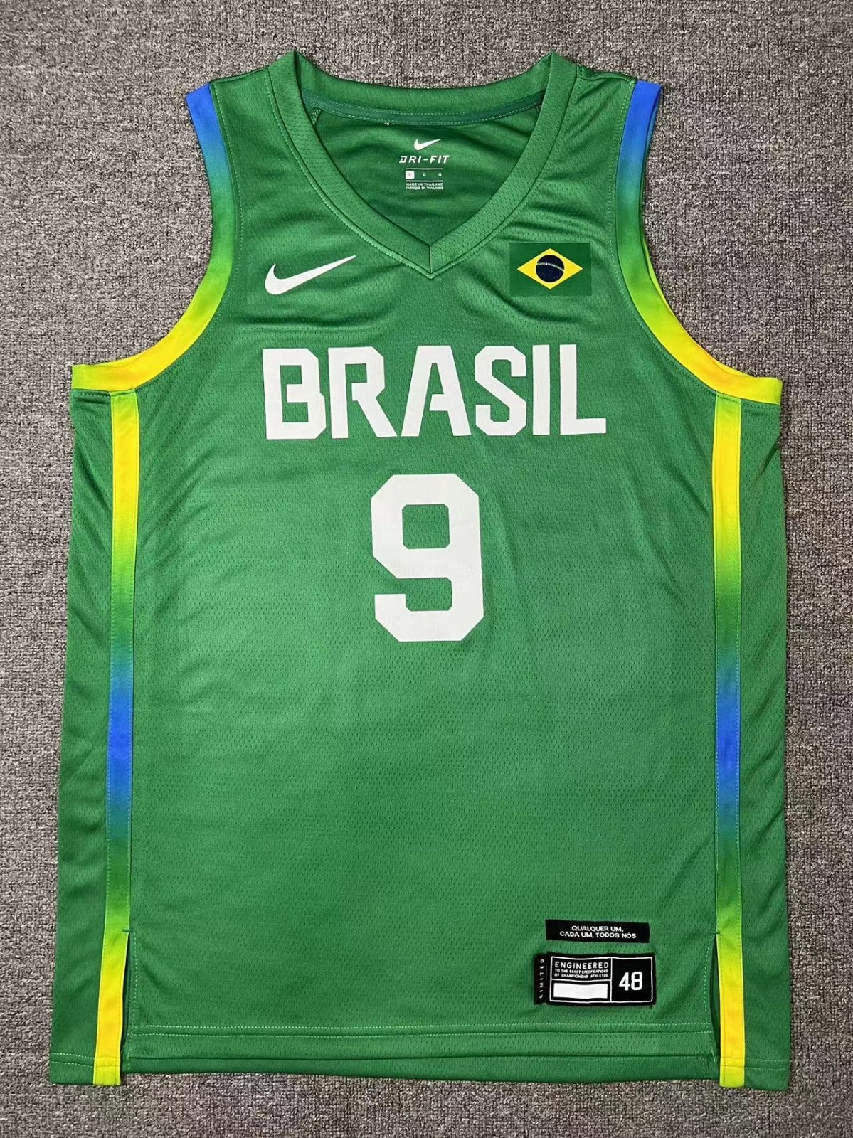 Camiseta Selección de Brasil N.º 9 – Edición Verde